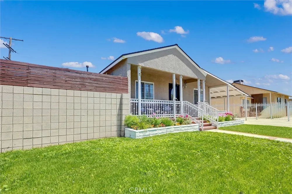 17513 Tiara Street Encino, CA 91316
