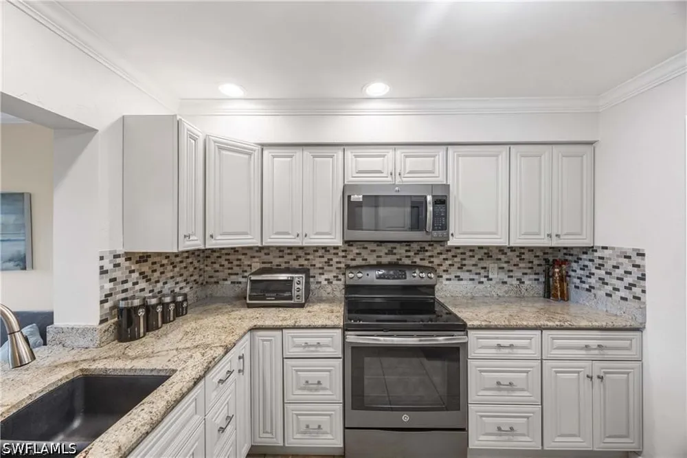 Boca Ciega Drive #C10 Naples, FL 34112