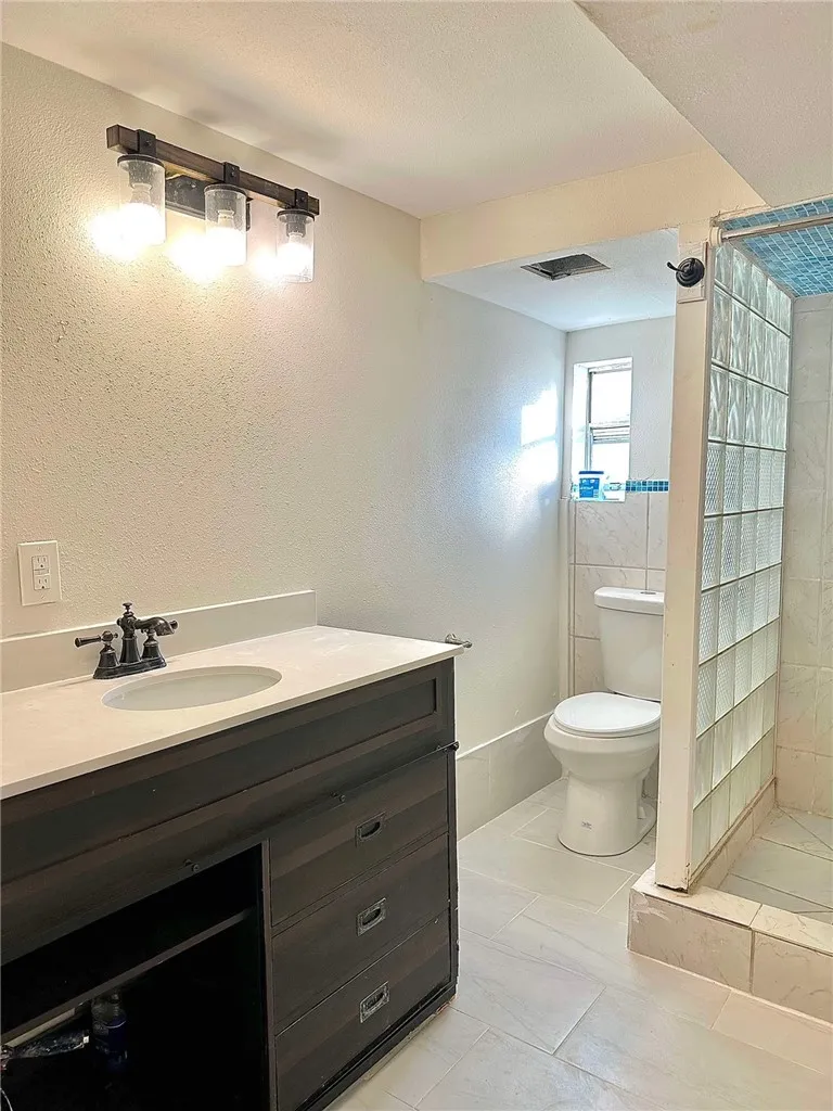 417 W Avenue A Port Aransas, TX 78373