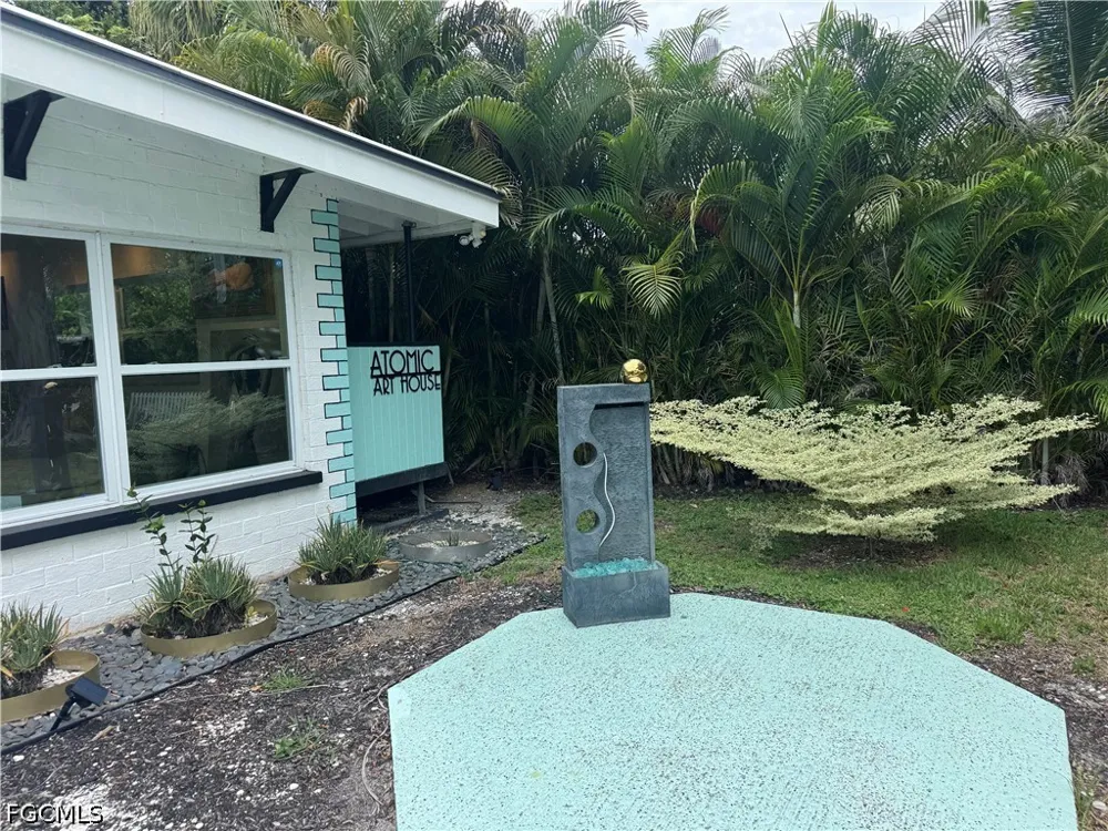 McGregor Boulevard Fort Myers, FL 33901