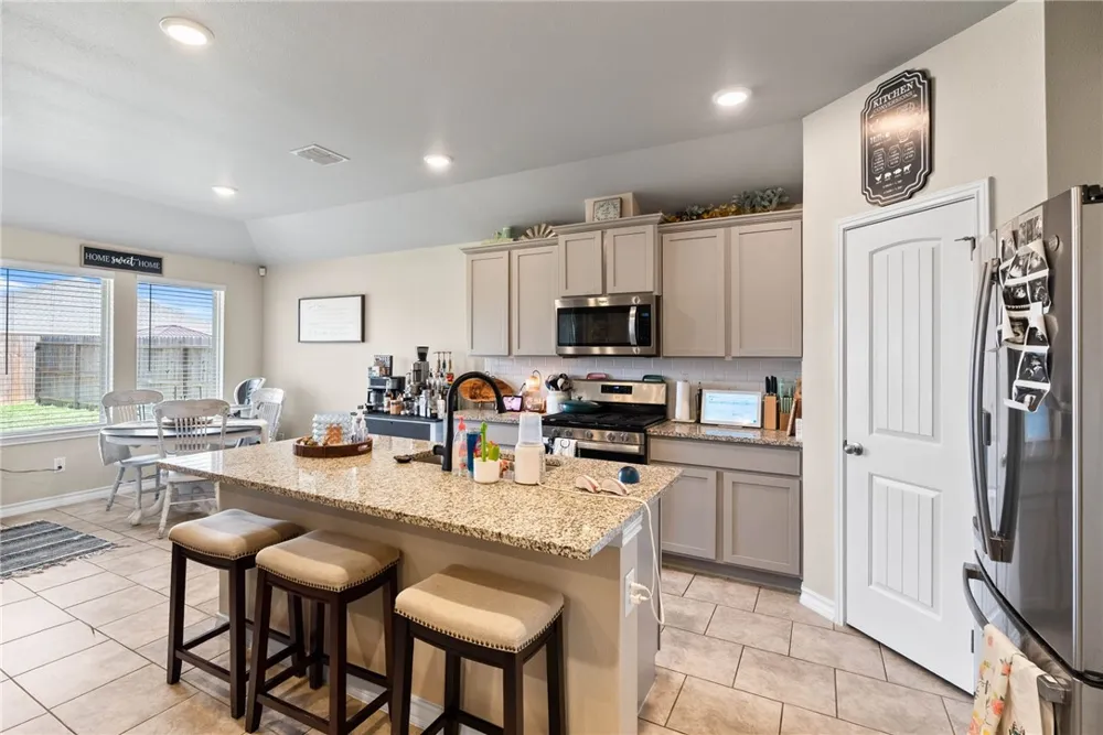 104 Silas St Sinton, TX 78387