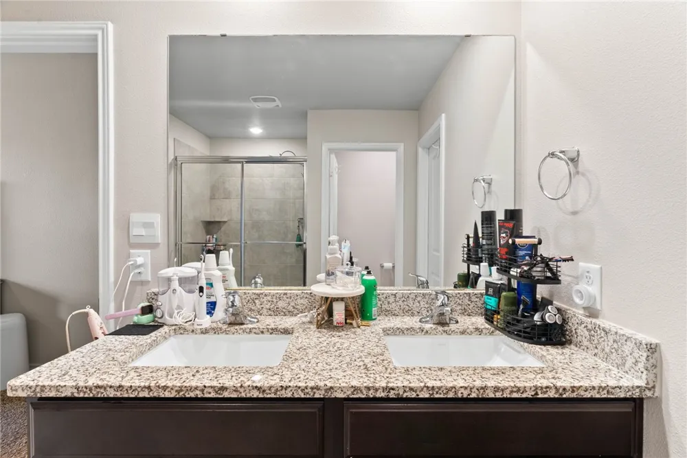 104 Silas St Sinton, TX 78387