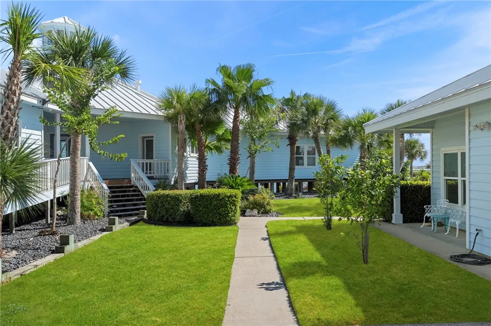 140 Bay Harbor Drive Aransas Pass, TX 78336