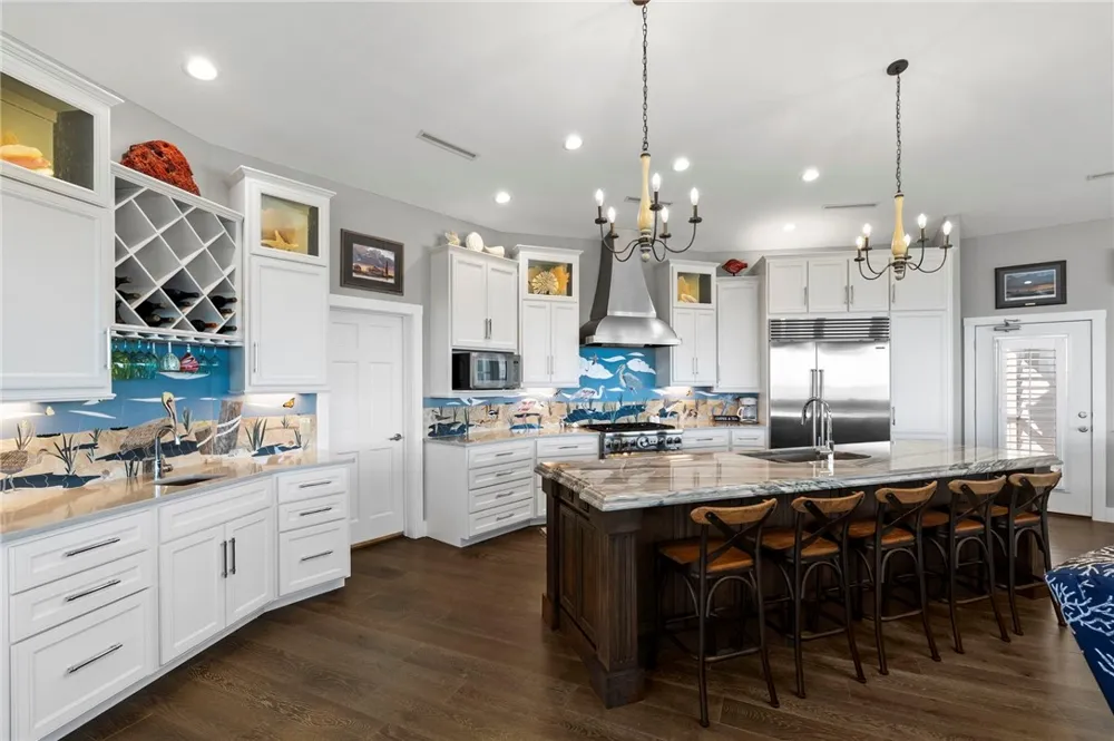 140 Bay Harbor Drive Aransas Pass, TX 78336