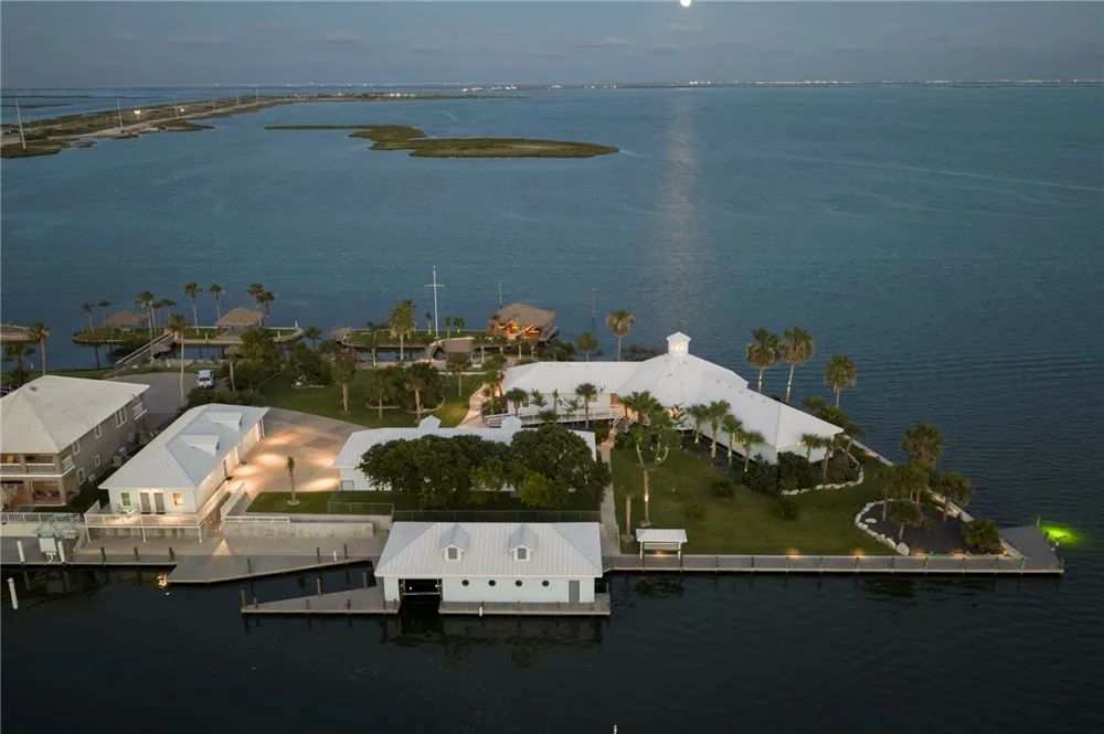 140 Bay Harbor Drive Aransas Pass, TX 78336
