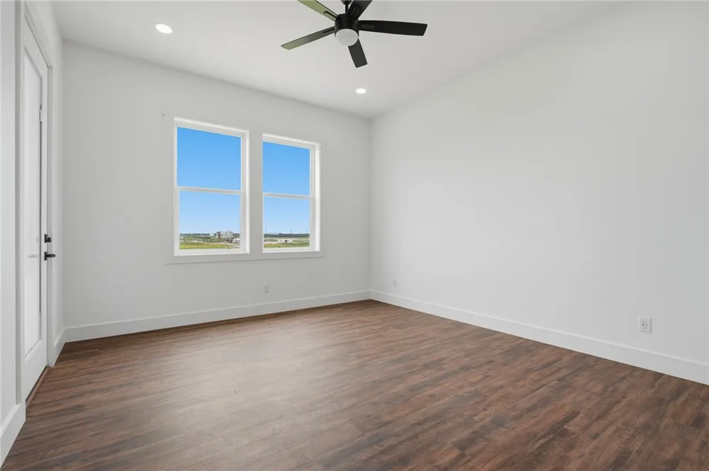 113 Port St Claire Aransas Pass, TX 78336