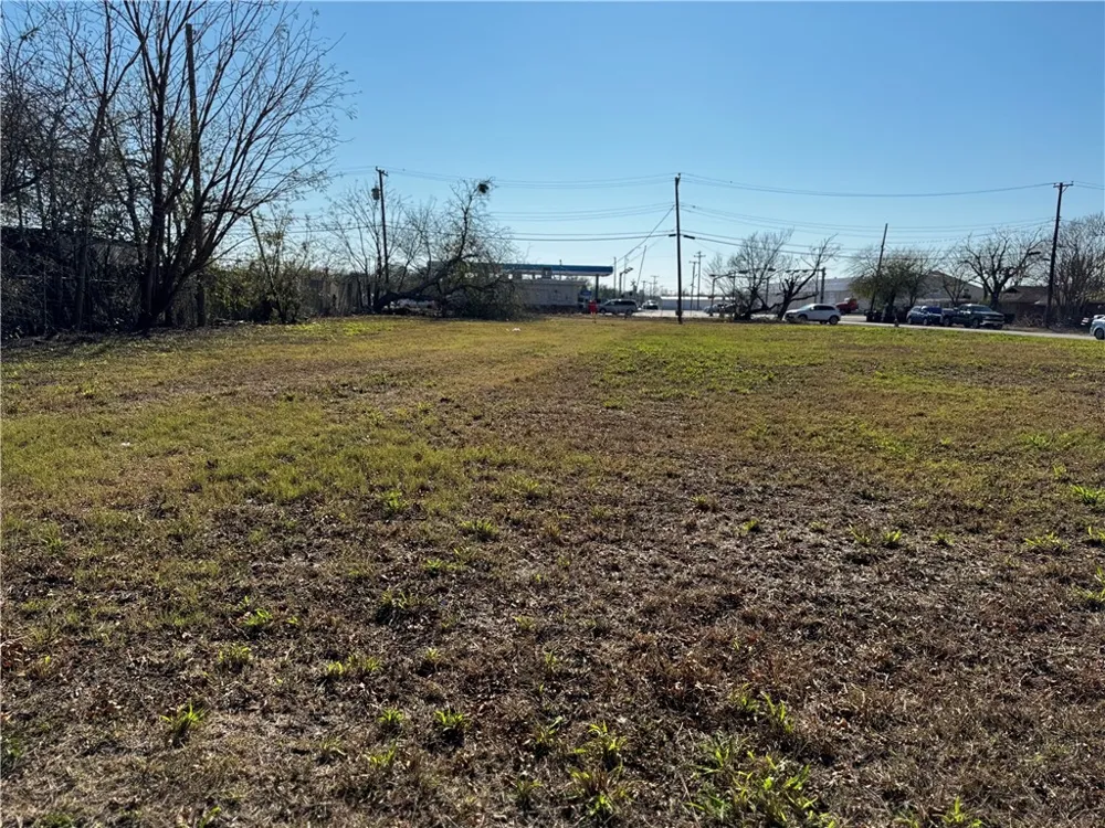 301 Kirkpatrick Street Taft, TX 78390