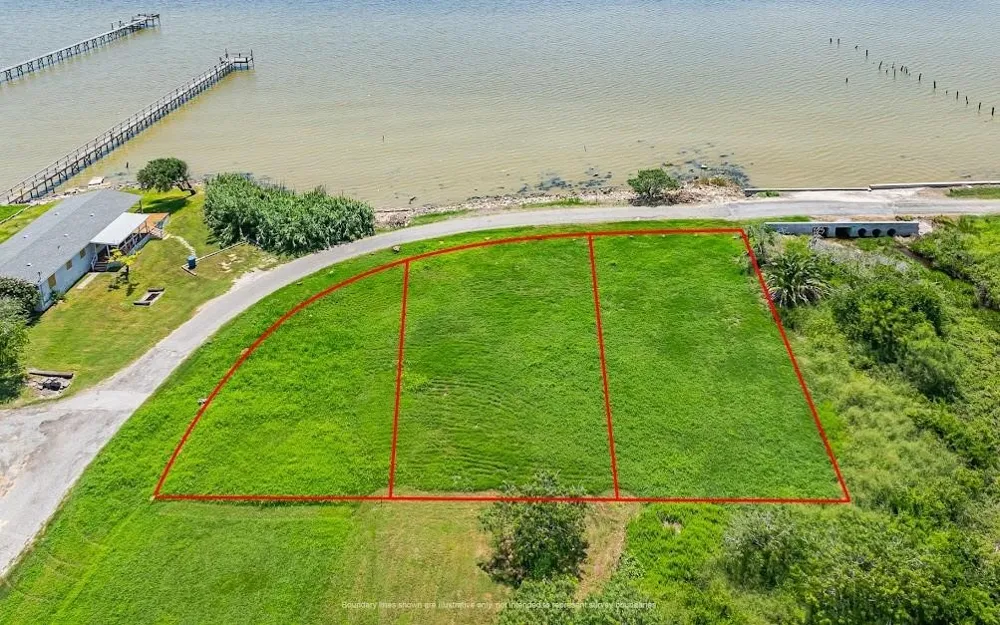631 Copano Drive Bayside, TX 78340