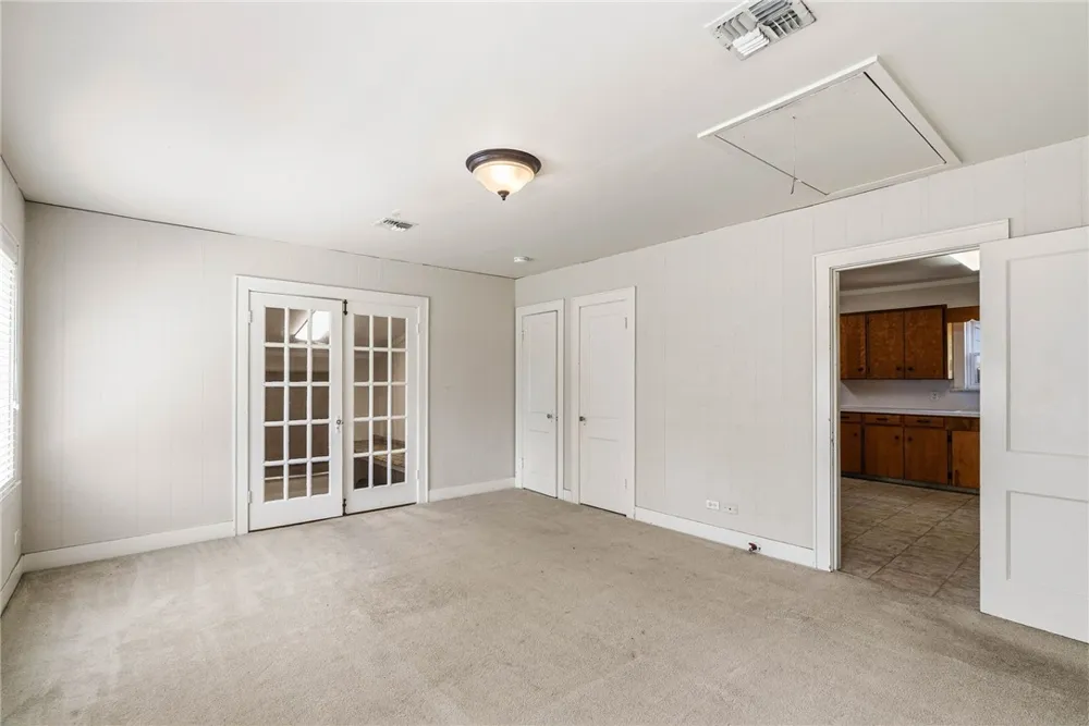 805 Cook Odem, TX 78370
