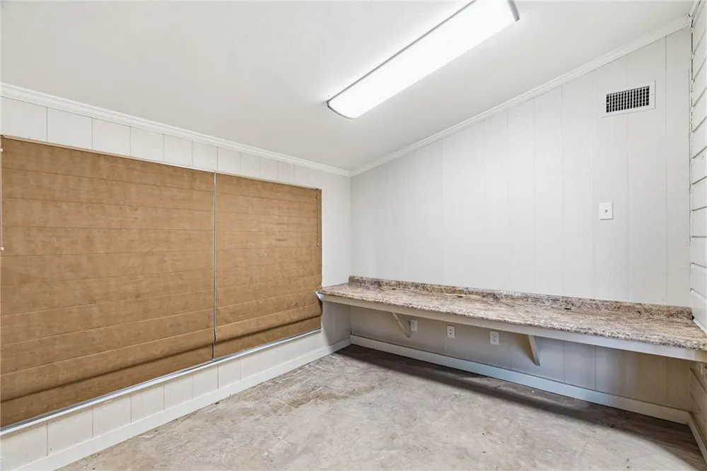 805 Cook Odem, TX 78370