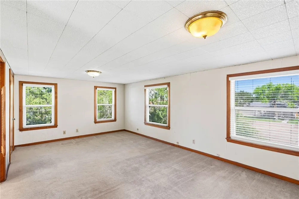 805 Cook Odem, TX 78370