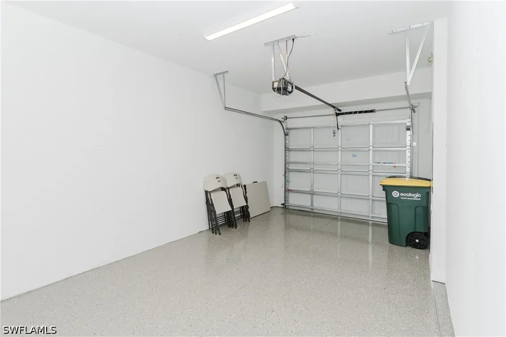 WHITE PEARL ROAD Punta Gorda, FL 33982
