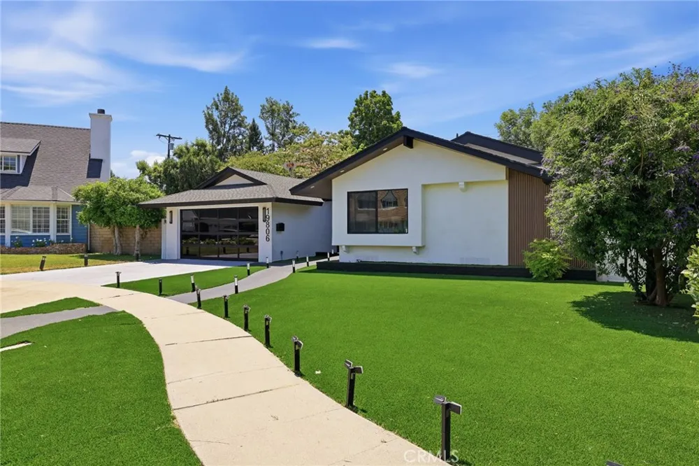 19806 Needles Chatsworth, CA 91311