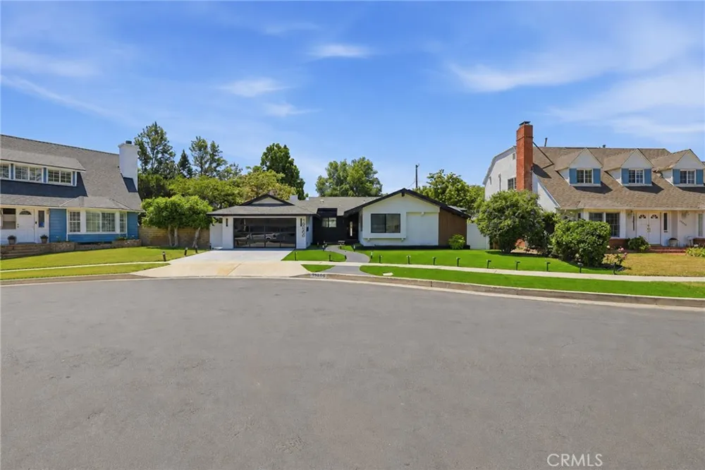 19806 Needles Chatsworth, CA 91311