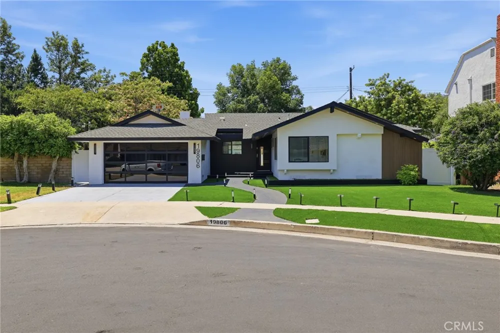 19806 Needles Chatsworth, CA 91311