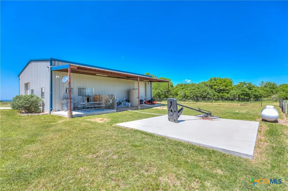 16967 CR 290 Zephyr, TX 76890