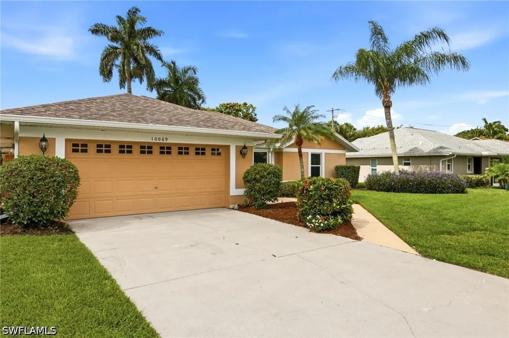 Boca Circle Naples, FL 34109
