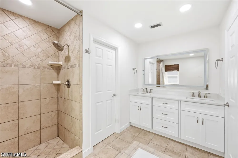 Boca Circle Naples, FL 34109