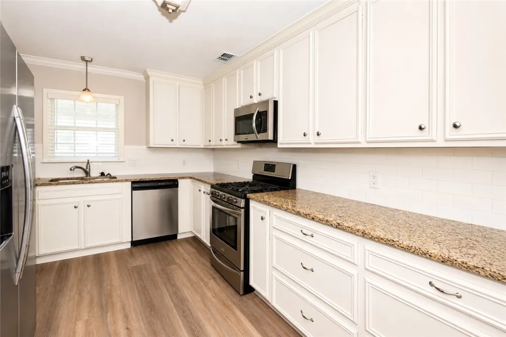 1001 Driftwood Place Corpus Christi, TX 78411