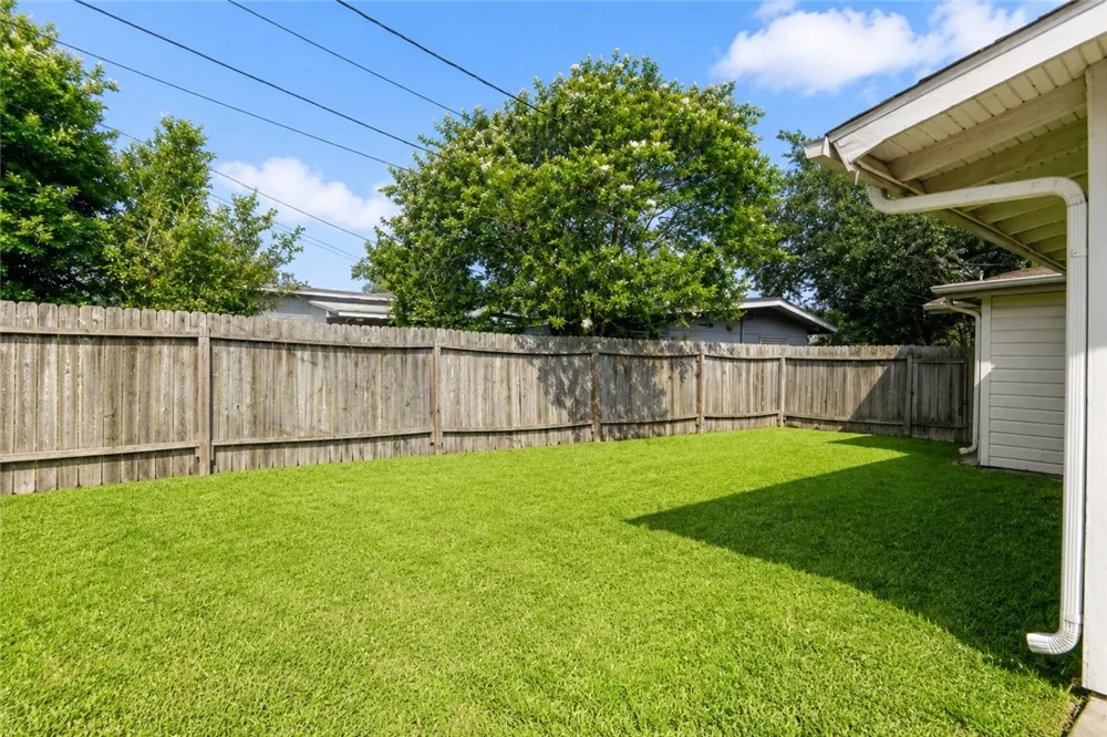 1001 Driftwood Place Corpus Christi, TX 78411
