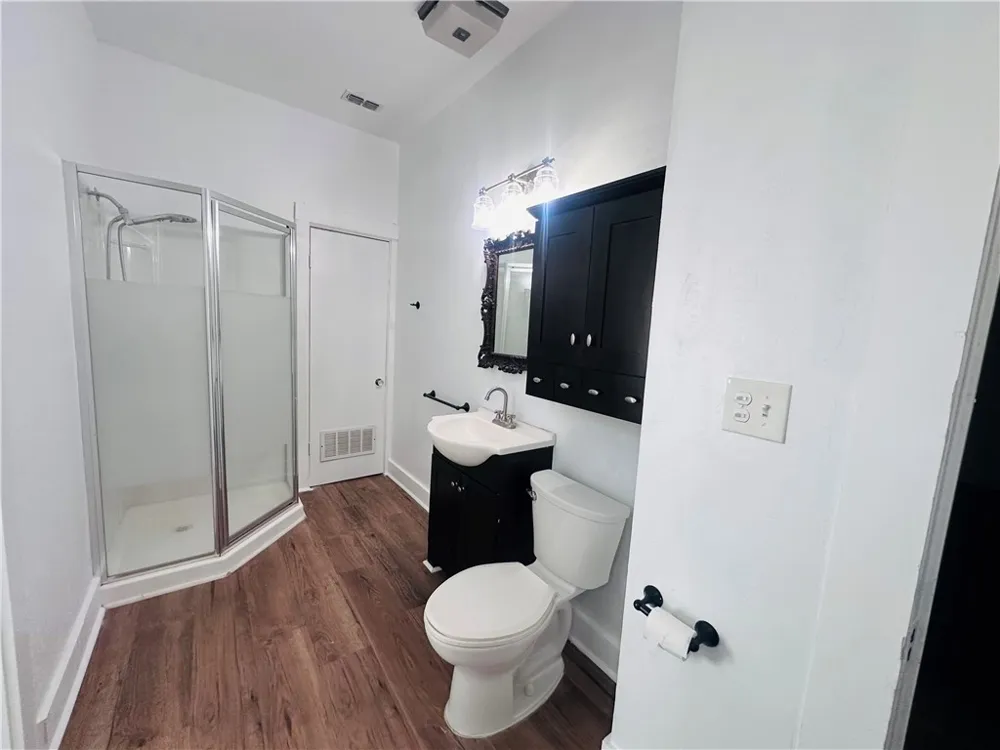542 Mcintyre Avenue Taft, TX 78390