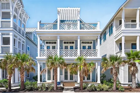 247 Lakeshore Street
