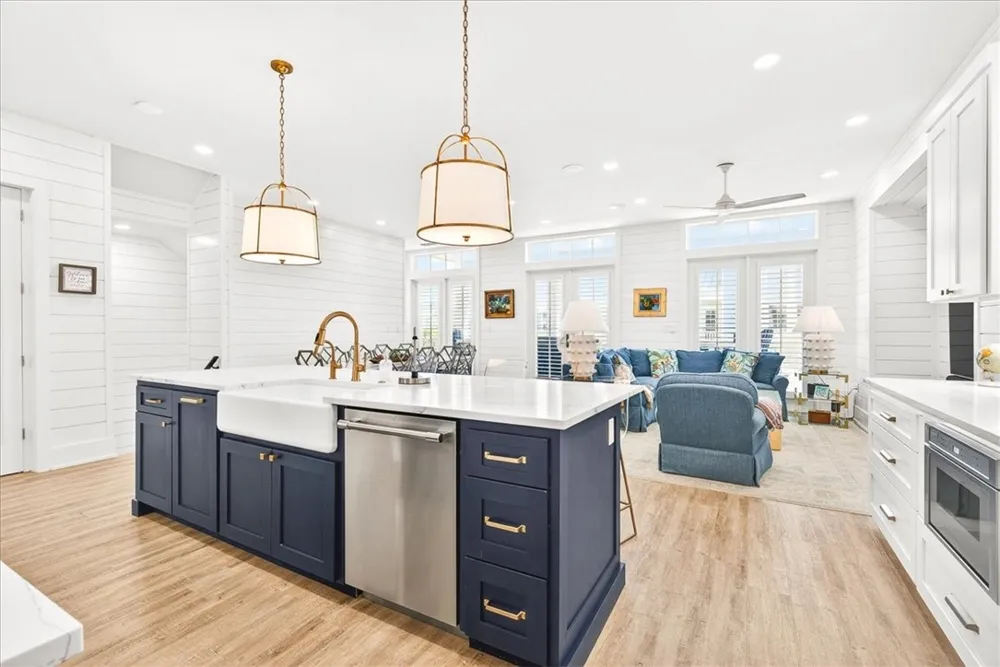 247 Lakeshore Street Port Aransas, TX 78373