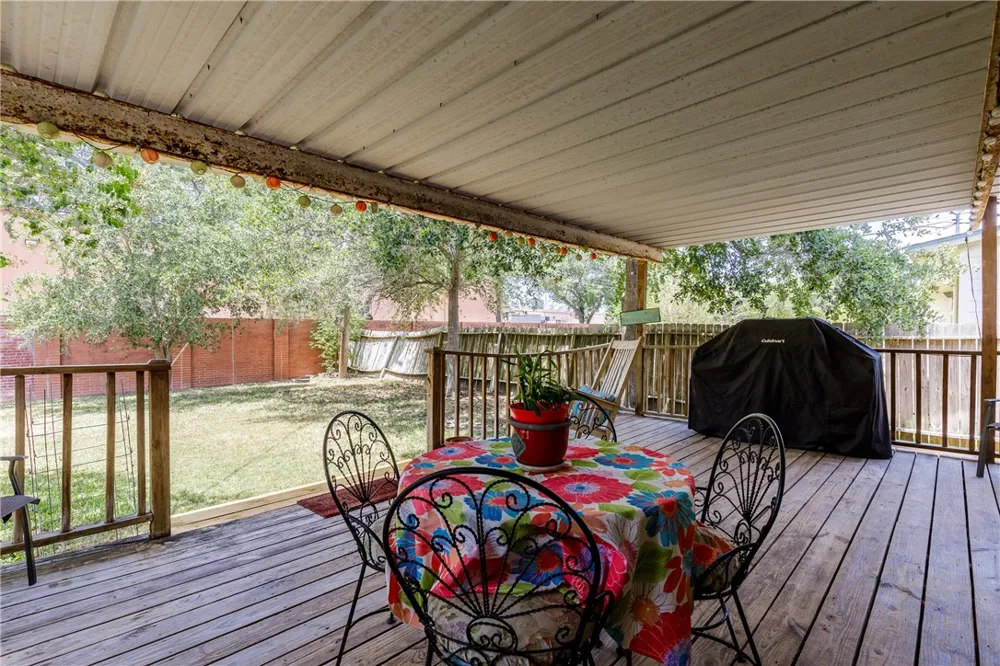 1217 Vance Drive Corpus Christi, TX 78412