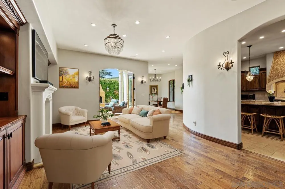 7964 Prospect La Jolla, CA 92037