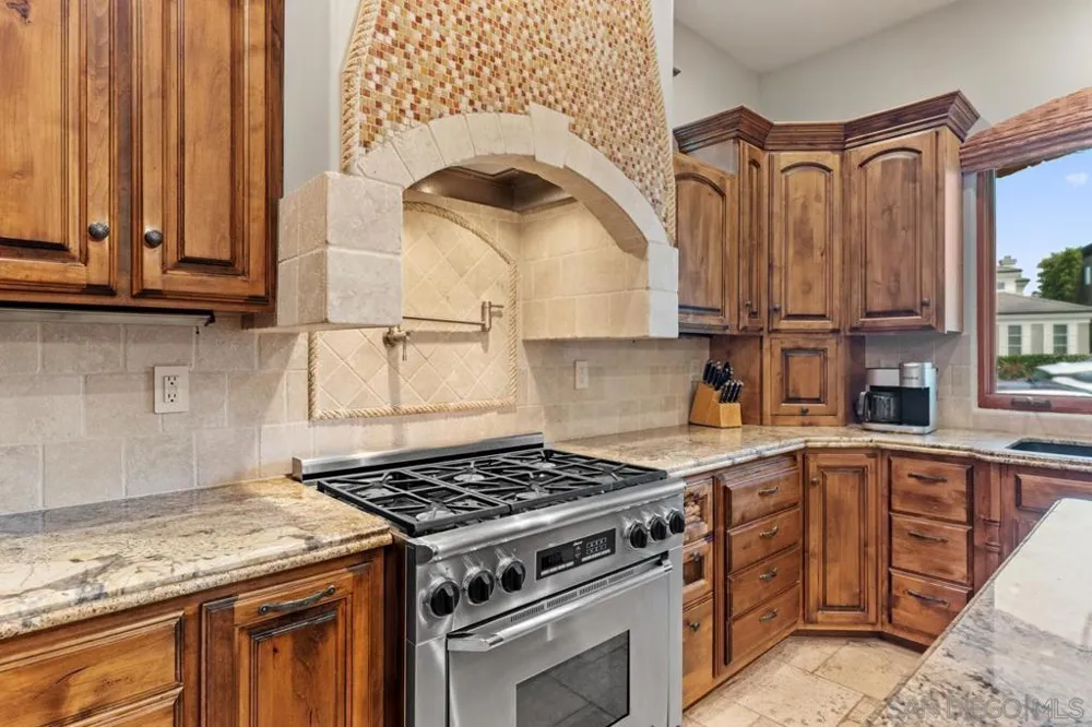7964 Prospect La Jolla, CA 92037