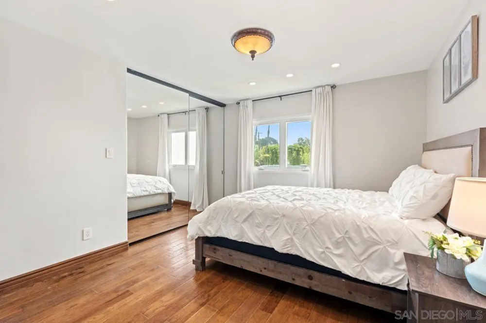 7964 Prospect La Jolla, CA 92037