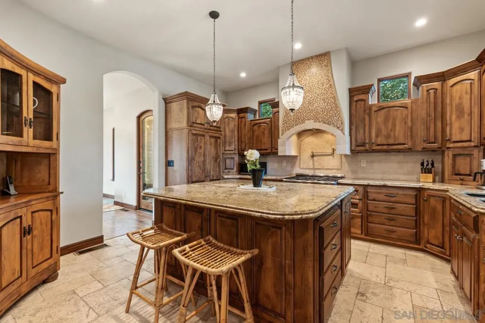 7964 Prospect La Jolla, CA 92037