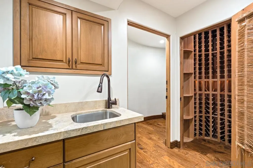 7964 Prospect La Jolla, CA 92037