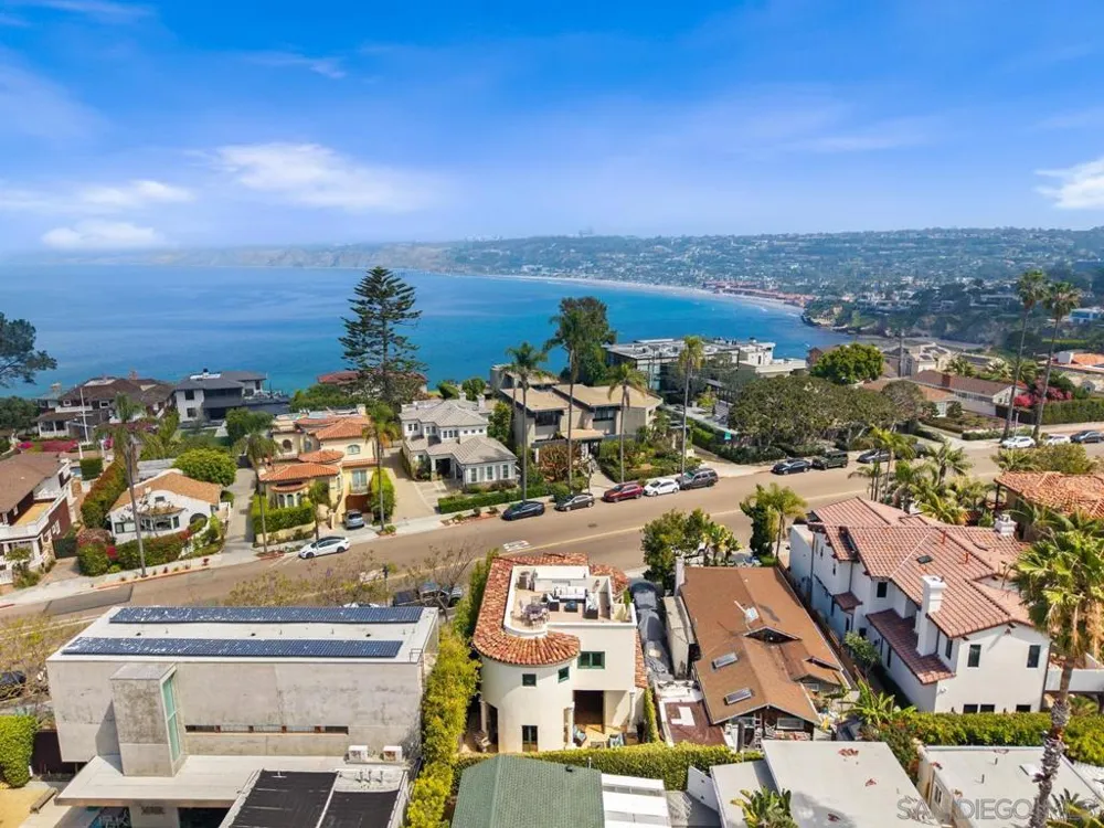 7964 Prospect La Jolla, CA 92037