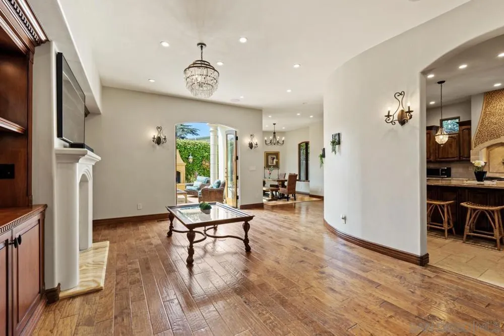 7964 Prospect La Jolla, CA 92037