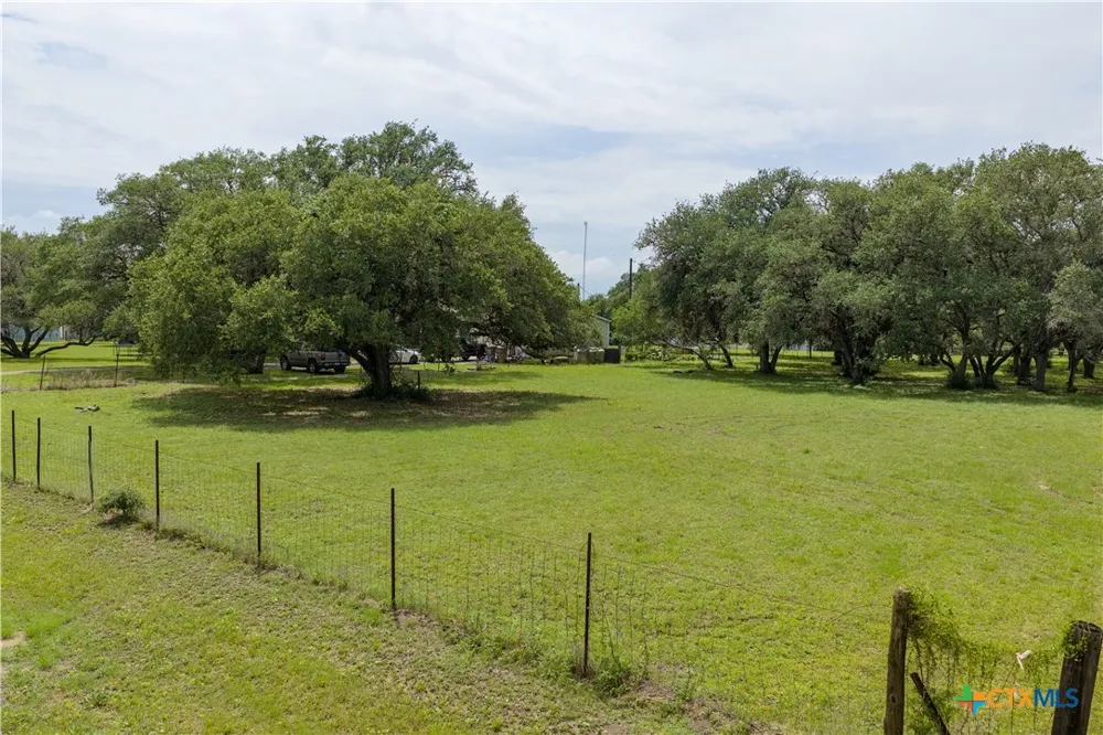 John Wayne Trail Victoria, TX 77905
