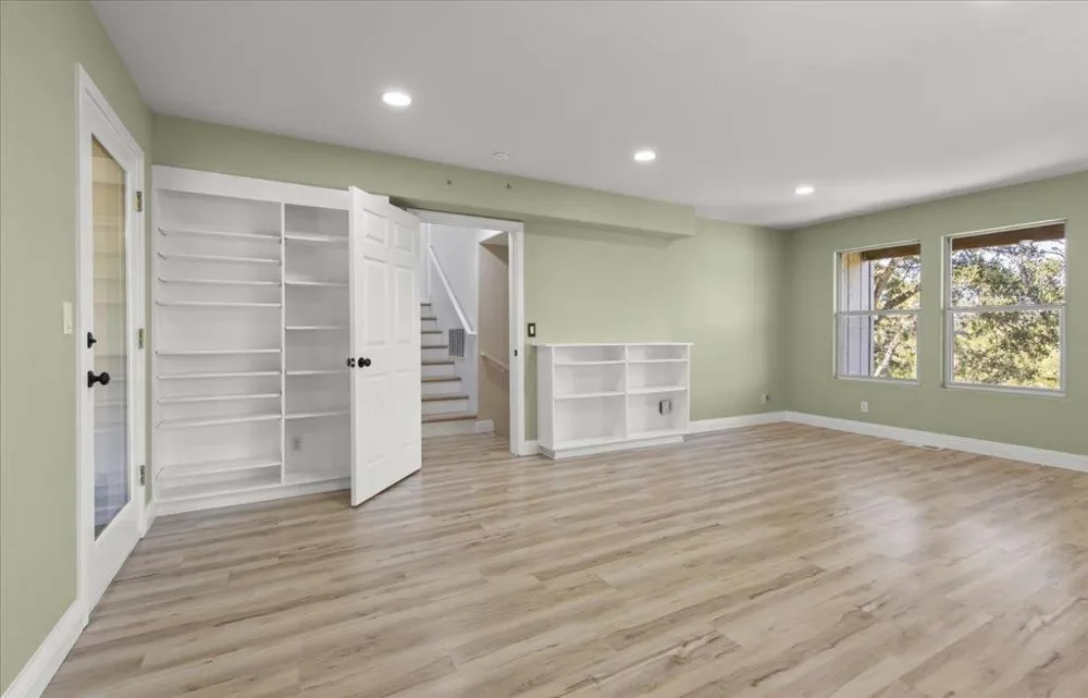 29 Los Encinos Drive Del Rey Oaks, CA 93940