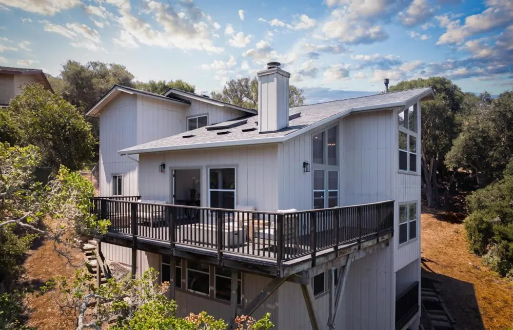 29 Los Encinos Drive Del Rey Oaks, CA 93940