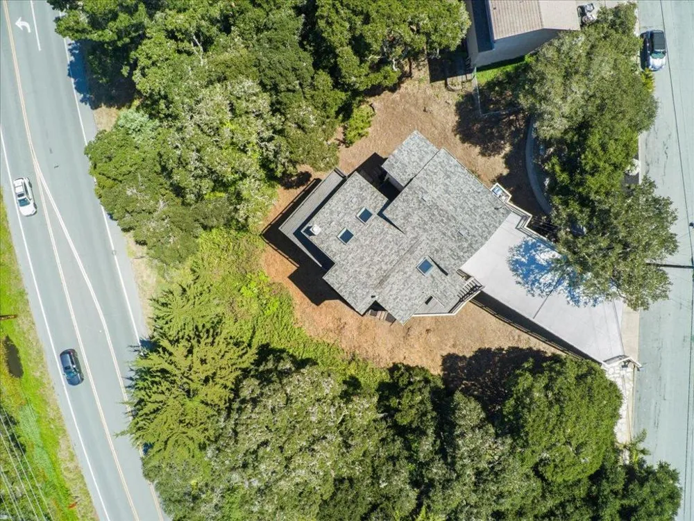 29 Los Encinos Drive Del Rey Oaks, CA 93940
