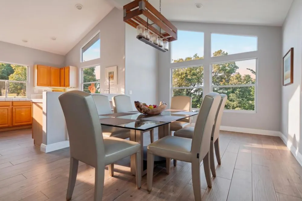 29 Los Encinos Drive Del Rey Oaks, CA 93940