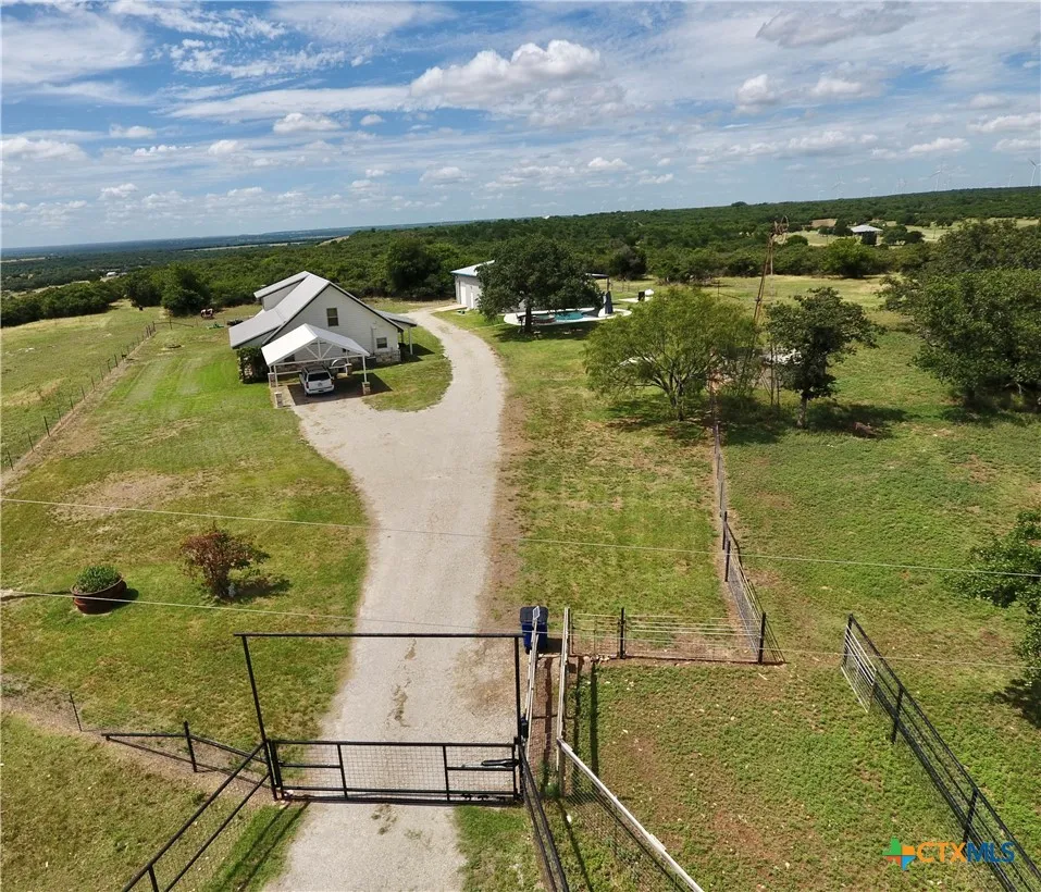 16967 CR 290 Zephyr, TX 76890
