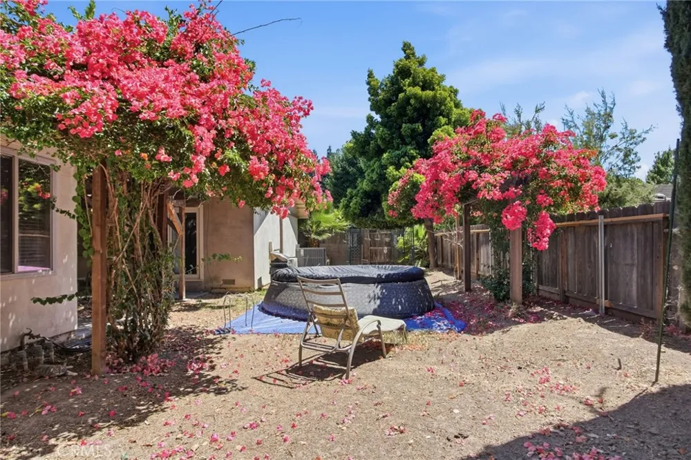 1421 El Pueblo Drive Modesto, CA 95355