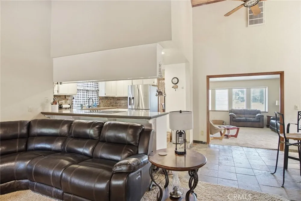 1421 El Pueblo Drive Modesto, CA 95355