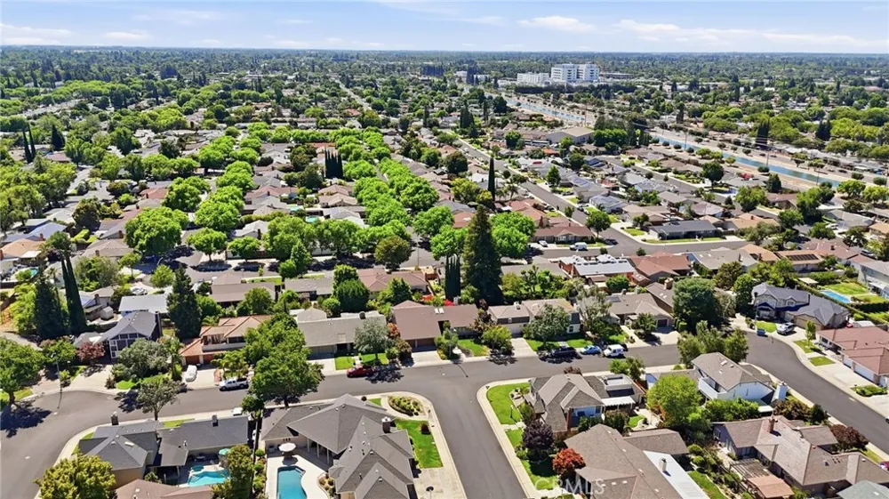 1421 El Pueblo Drive Modesto, CA 95355