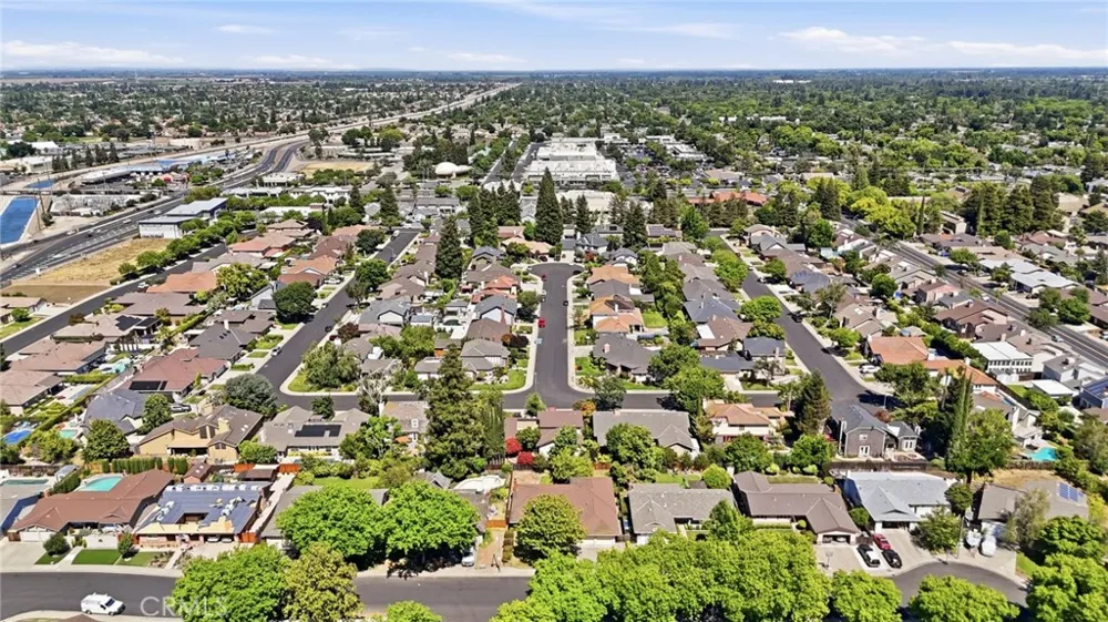 1421 El Pueblo Drive Modesto, CA 95355