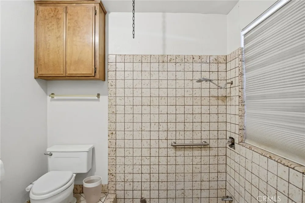 1421 El Pueblo Drive Modesto, CA 95355