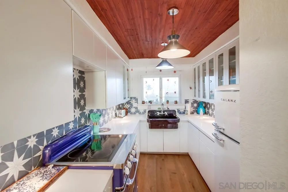 1514 Seacoast Imperial Beach, CA 91932