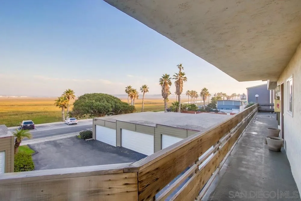 1514 Seacoast Imperial Beach, CA 91932