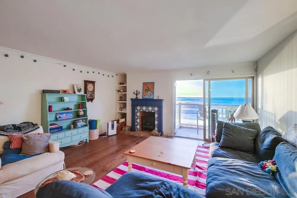 1514 Seacoast Imperial Beach, CA 91932