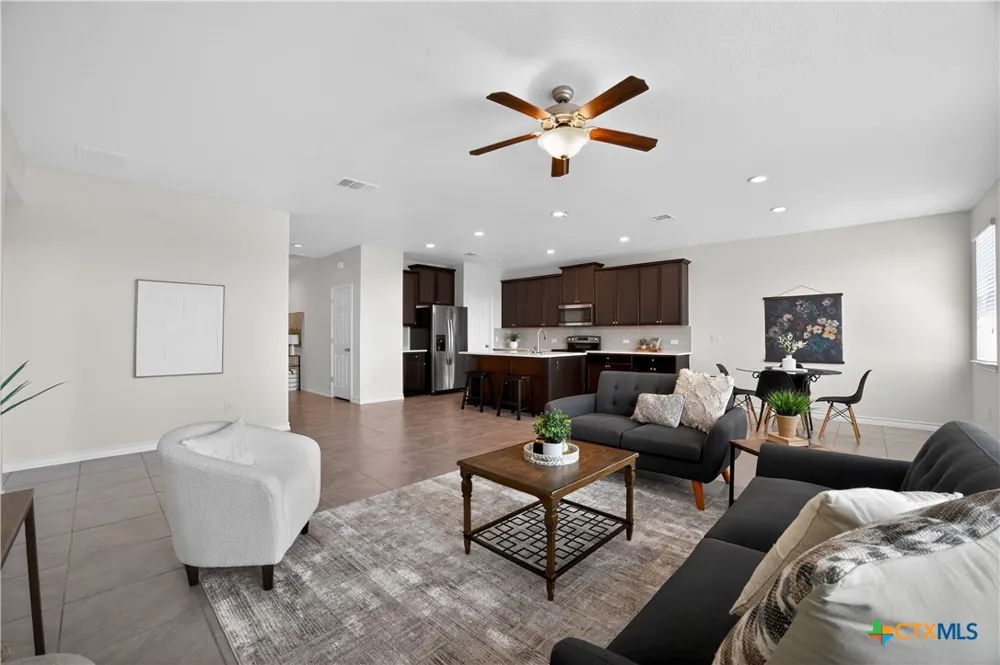 1209 Natchez Trail Leander, TX 78641
